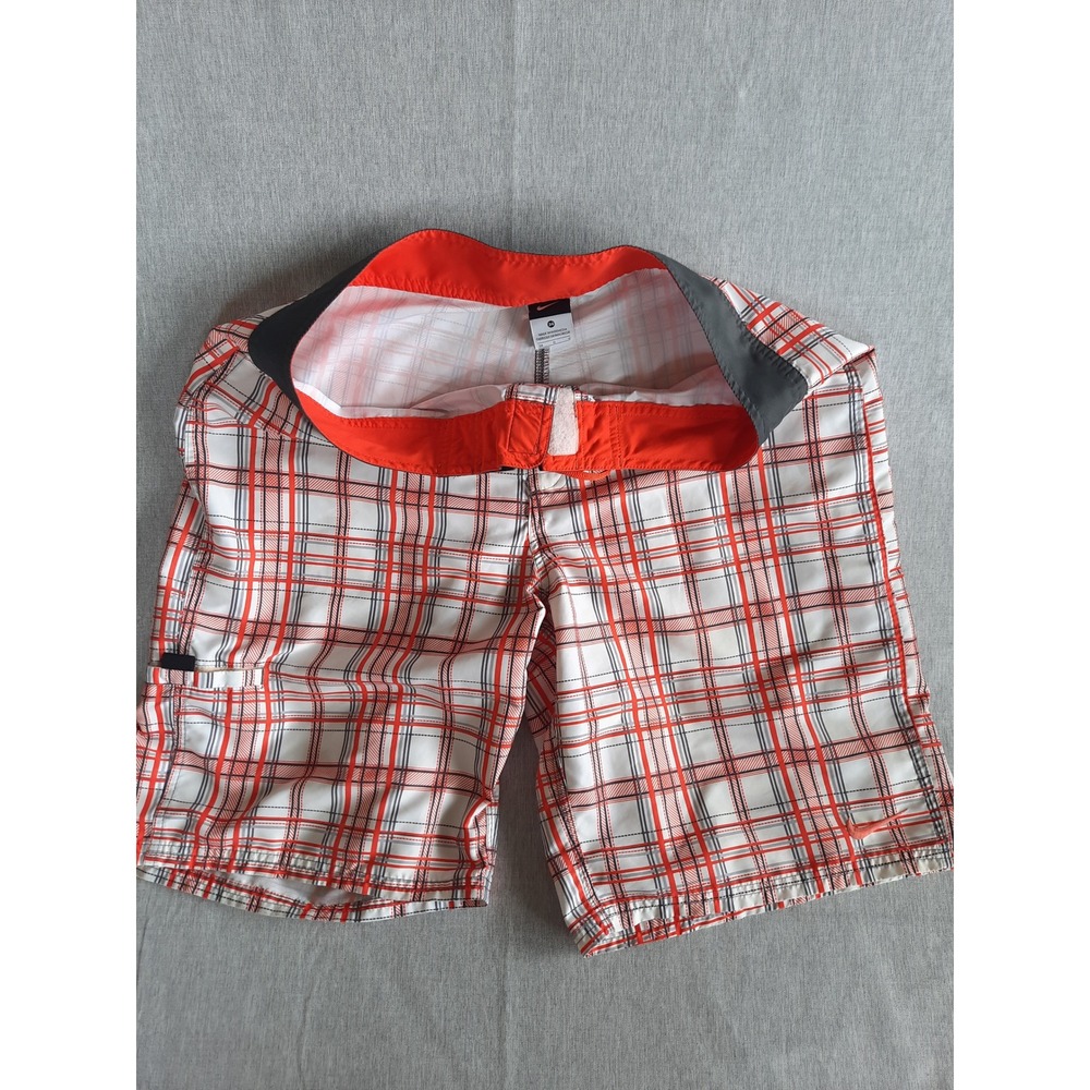 Nike Men 34 Polyester Waistband Performance Active Drawstring Red Short Trunk